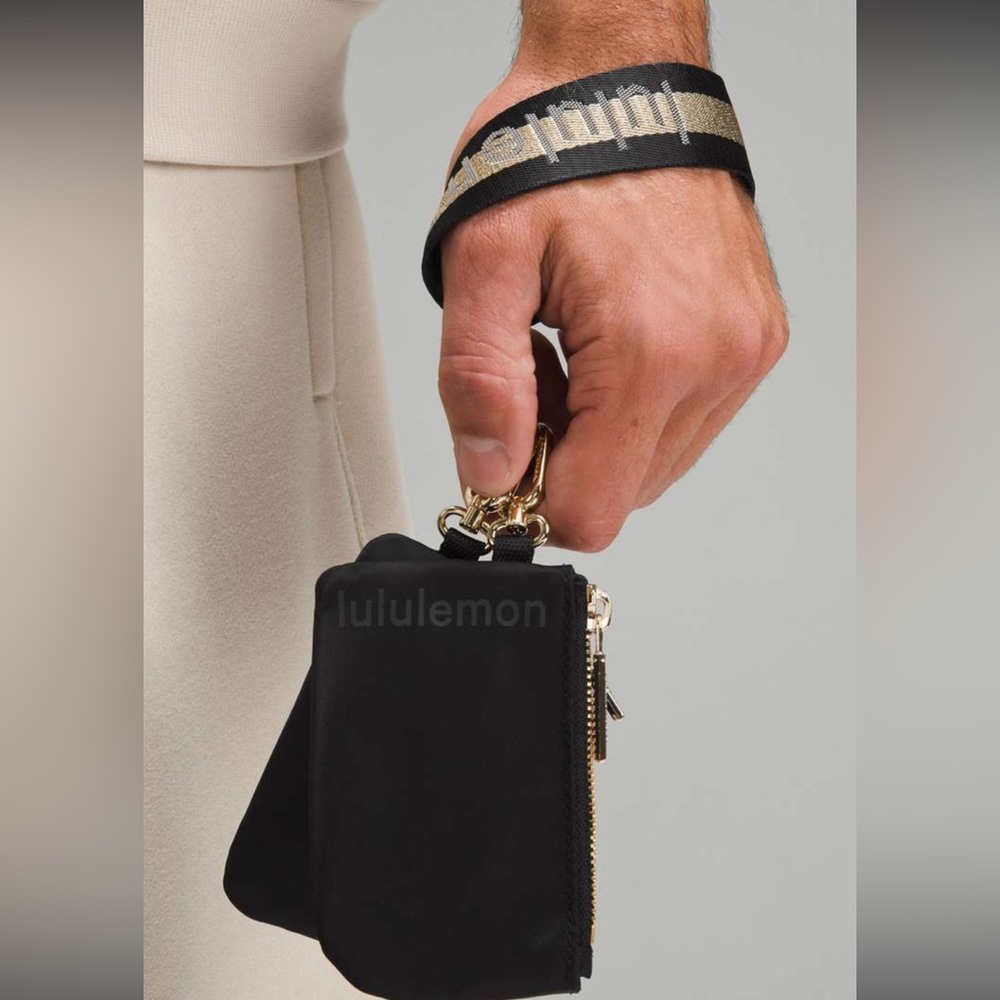 Lululemon Dual Pouch Wristlet
Black / Gold / White Opal - Picture 3 of 4